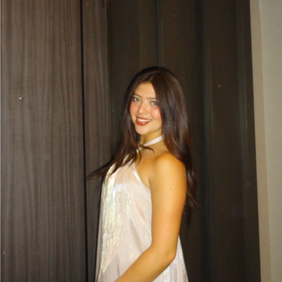 avalovett_